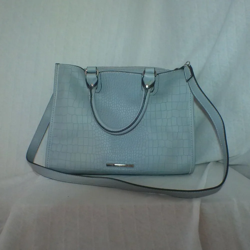 Greyish Blue - Picture 2 of 5